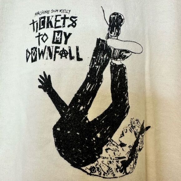 Comfort Colors Cotton Machine Guns Tickets To My Downfall T-shirt Cream 2XL - Picture 2 of 4